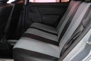 Хетчбэк Renault Sandero 2010 года, 389000 рублей, Омск