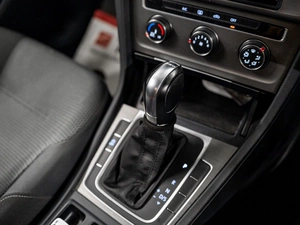 Универсал Volkswagen Golf 2013 года, 950000 рублей, Красноярск