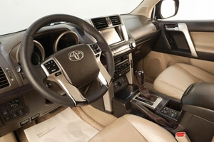 Внедорожник Toyota Land Cruiser Prado 2011 года, 3089000 рублей, Челябинск