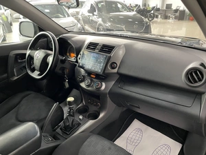 Внедорожник Toyota RAV4 2011 года, 1387000 рублей, Солонцы