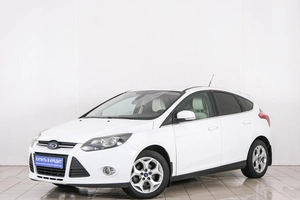 Хетчбэк Ford Focus 2013 года, 809000 рублей, Красноярск