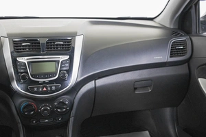 Хетчбэк Hyundai Solaris 2012 года, 749000 рублей, Кемерово