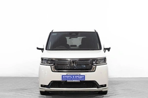 Минивэн Honda Stepwgn 2022 года, 2989000 рублей, Барнаул