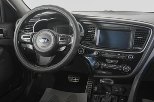 Седан Kia Optima 2015 года, 1639000 рублей, Кемерово