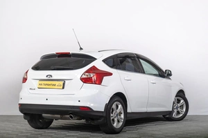 Хетчбэк Ford Focus 2012 года, 799000 рублей, Томск
