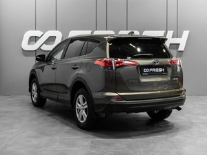 Внедорожник Toyota RAV4 2017 года, 2099000 рублей, Тюмень