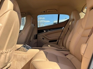 Лифтбек Porsche Panamera 4 2013 года, 3147000 рублей, Ижевск