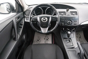 Хетчбэк Mazda 3 2011 года, 869000 рублей, Красноярск