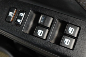 Хетчбэк Toyota Vitz 2019 года, 1269000 рублей, Тюмень