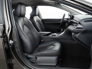 Седан Toyota Camry 2022 года, 2697055 рублей, Москва