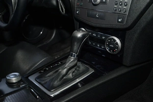 Седан Mercedes-benz C-класс 2010 года, 1059000 рублей, Ульяновск