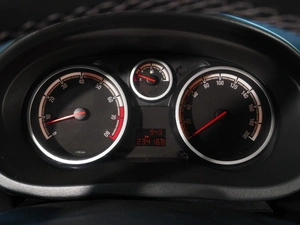 Хетчбэк Opel Corsa 2011 года, 549000 рублей, Тверь