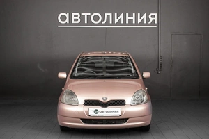 Хетчбэк Toyota Vitz 2001 года, 385000 рублей, Красноярск