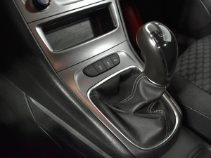 Хетчбэк Opel Astra 2019 года, 898100 рублей, Казань