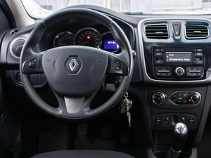 Хетчбэк Renault Sandero Stepway 2016 года, 929000 рублей, Петрозаводск