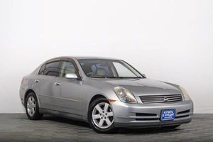 Седан Nissan Skyline 2001 года, 559000 рублей, Томск