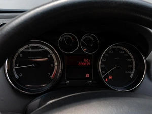 Хетчбэк Peugeot 308 2011 года, 499000 рублей, Краснодар