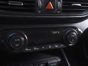 Седан Kia Cerato 2018 года, 1429000 рублей, Аксай