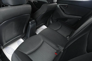 Седан Hyundai Elantra 2012 года, 1379000 рублей, Тюмень