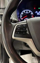 Седан Hyundai Solaris 2017 года, 1280000 рублей, Красноярск