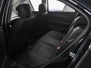 Седан Chevrolet Aveo 2013 года, 689000 рублей, Воронеж