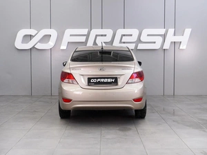 Седан Hyundai Solaris 2011 года, 899000 рублей, Воронеж