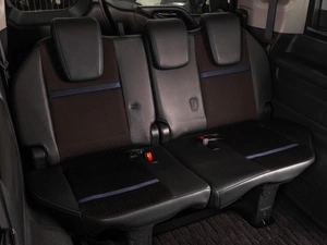 Минивэн Honda Stepwgn Spada 2021 года, 3049000 рублей, Тюмень