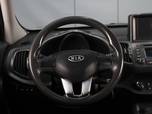 Внедорожник Kia Sportage 2010 года, 980000 рублей, Омск