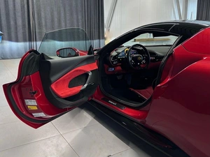 Кабриолет Ferrari 296 GTS 2024 года, 34999000 рублей, Павловская Слобода
