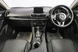 Седан Mazda Axela 2013 года, 1399000 рублей, Новосибирск