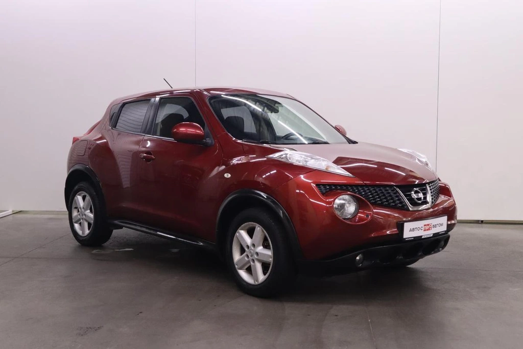Внедорожник Nissan Juke 2012 года, 870000 рублей, Брянск