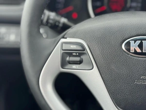 Седан Kia Rio 2016 года, 1019000 рублей, Ижевск