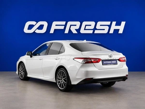 Седан Toyota Camry 2021 года, 3199050 рублей, Москва