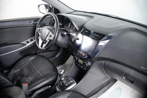 Хетчбэк Hyundai Solaris 2012 года, 899000 рублей, Пермь