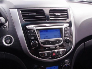 Седан Hyundai Solaris 2011 года, 899000 рублей, Владимир