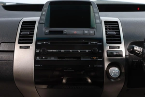 Лифтбек Toyota Prius 2008 года, 689000 рублей, Новосибирск