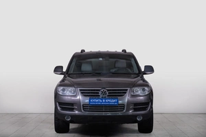 Внедорожник Volkswagen Touareg 2008 года, 1269000 рублей, Томск