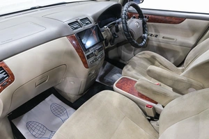 Минивэн Toyota Ipsum 2004 года, 789000 рублей, Новокузнецк