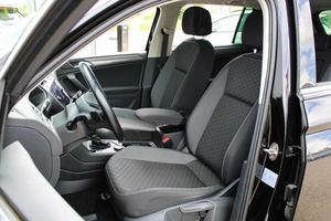 Внедорожник Volkswagen Tiguan 2018 года, 2650000 рублей, Ярославль