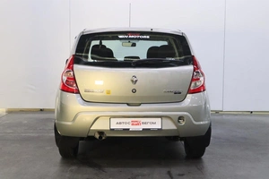 Хэтчбек Renault Sandero 2014 года, 1100000 рублей, Брянск