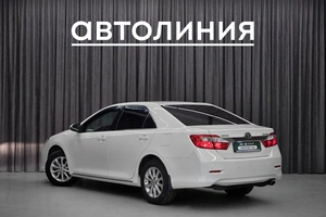 Седан Toyota Camry 2014 года, 1780000 рублей, Красноярск