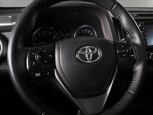 Внедорожник Toyota RAV4 2016 года, 2120000 рублей, Минеральные Воды