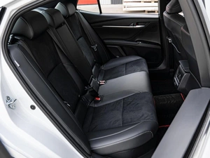 Седан Toyota Camry 2025 года, 4560000 рублей, Краснодар