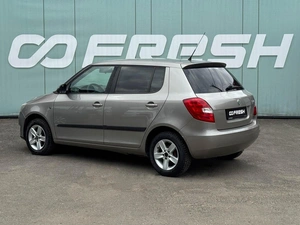 Хетчбэк Skoda Fabia 2010 года, 649000 рублей, Кропоткин