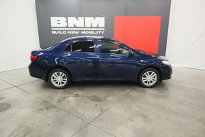 Седан Toyota Corolla 2008 года, 990000 рублей, Курск