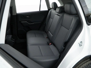 Внедорожник Toyota RAV4 2026 года, 4220050 рублей, Москва