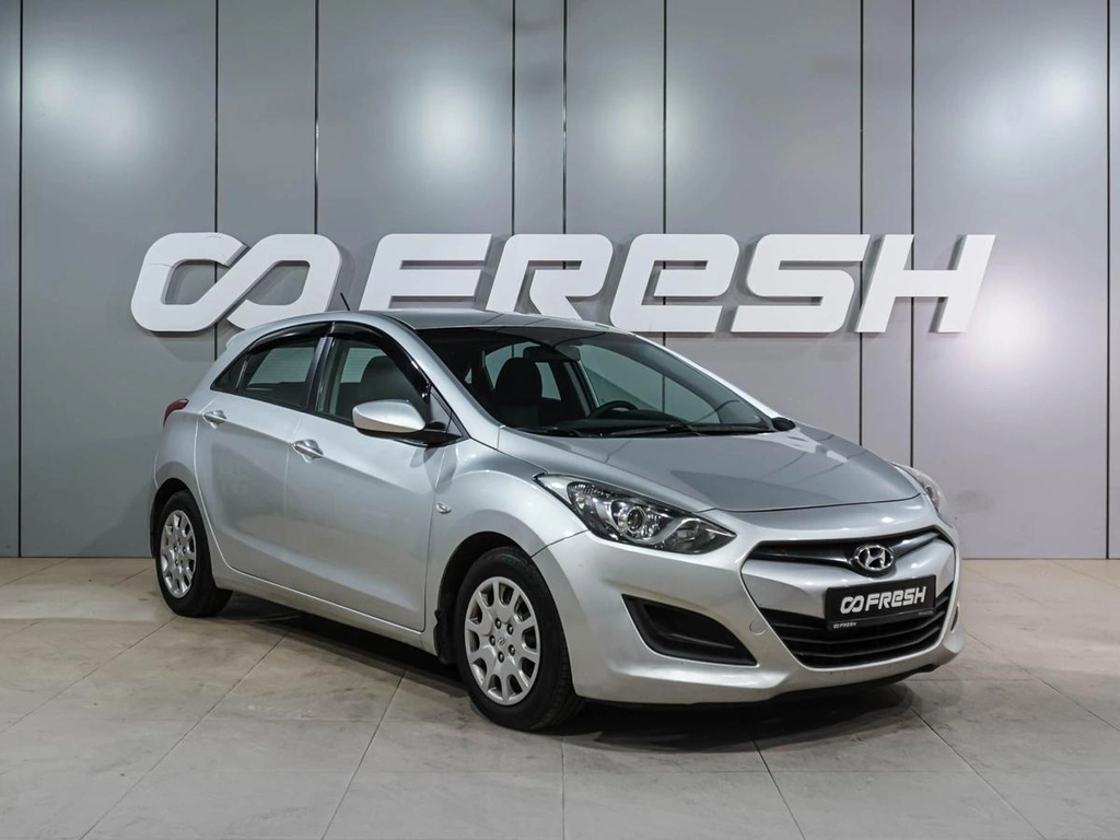 Хетчбэк Hyundai i30 2012 года, 799000 рублей, Воронеж