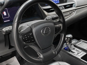 Седан Lexus ES 2020 года, 4699000 рублей, Красноярск