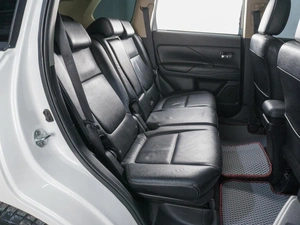 Внедорожник Mitsubishi Outlander 2012 года, 1599000 рублей, Сургут