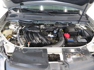 Хэтчбек Renault Sandero 2016 года, 1100000 рублей, Калуга